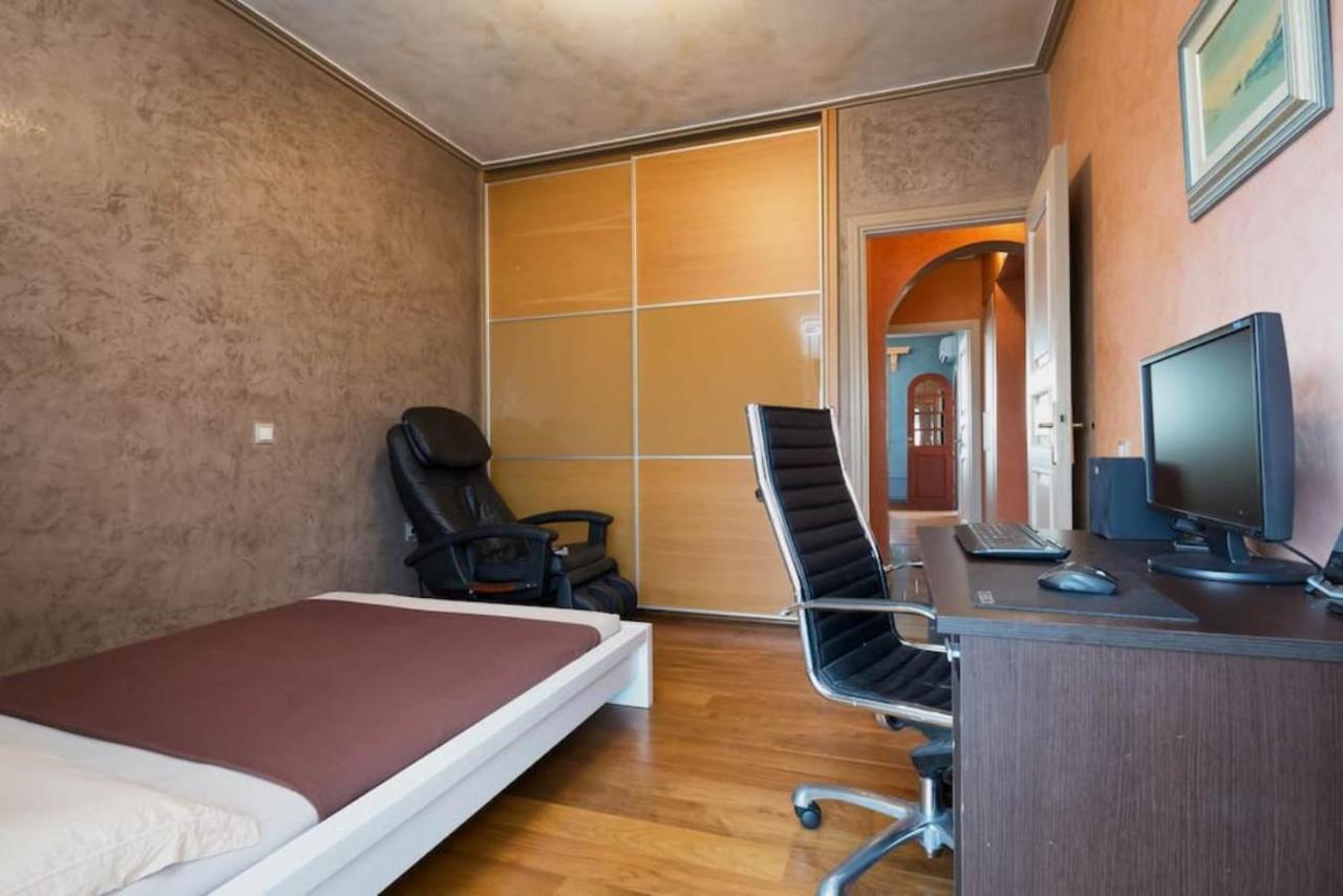 165 Sm Penthouse Maisonette Apartment Athens Exterior photo